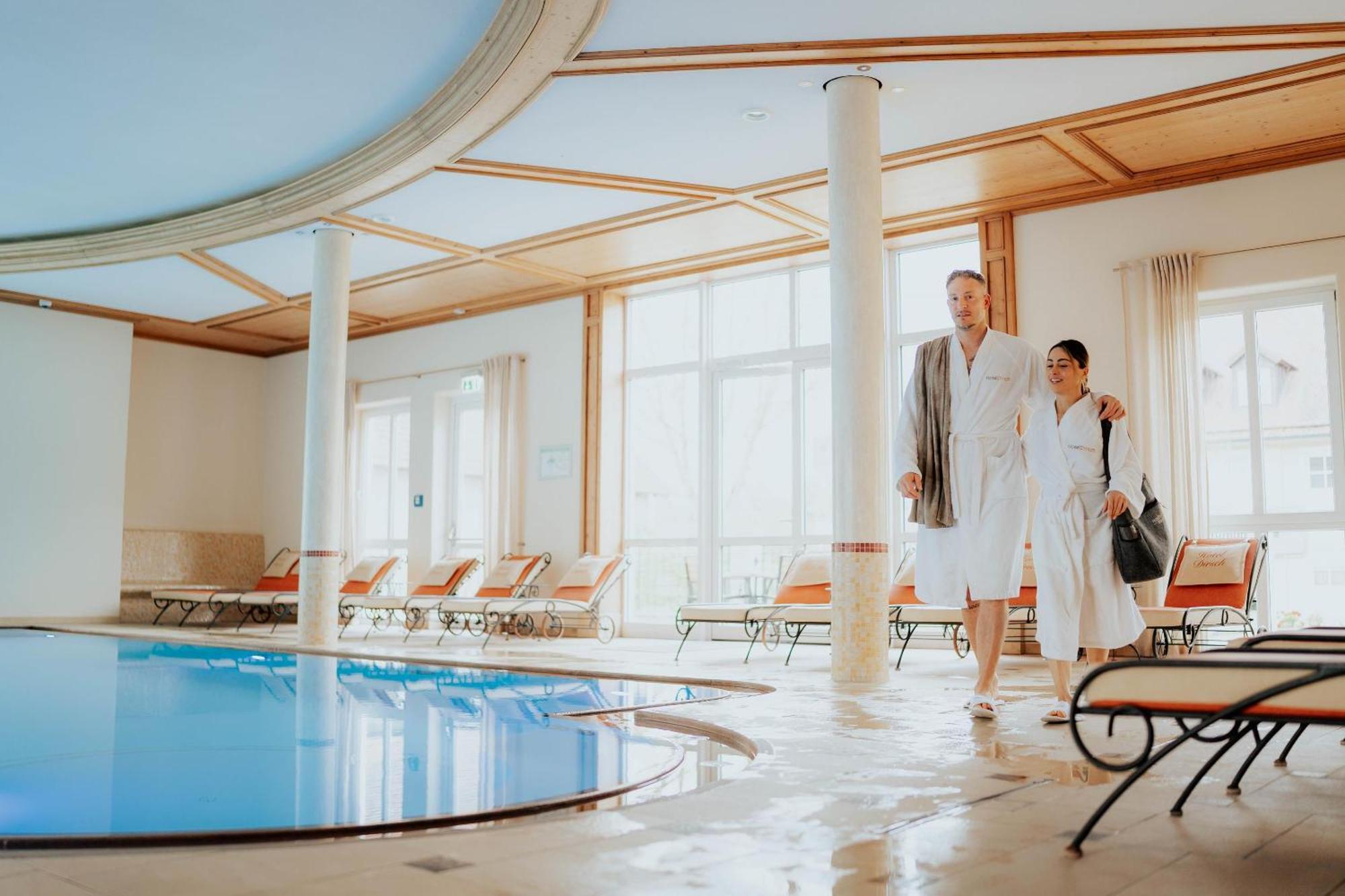 Hotel Dirsch Wellness & Spa Resort Emsing Екстериор снимка